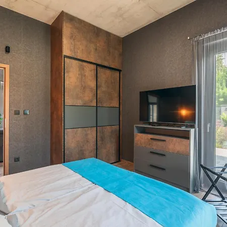 Grafit Apartment Balatonszarszo